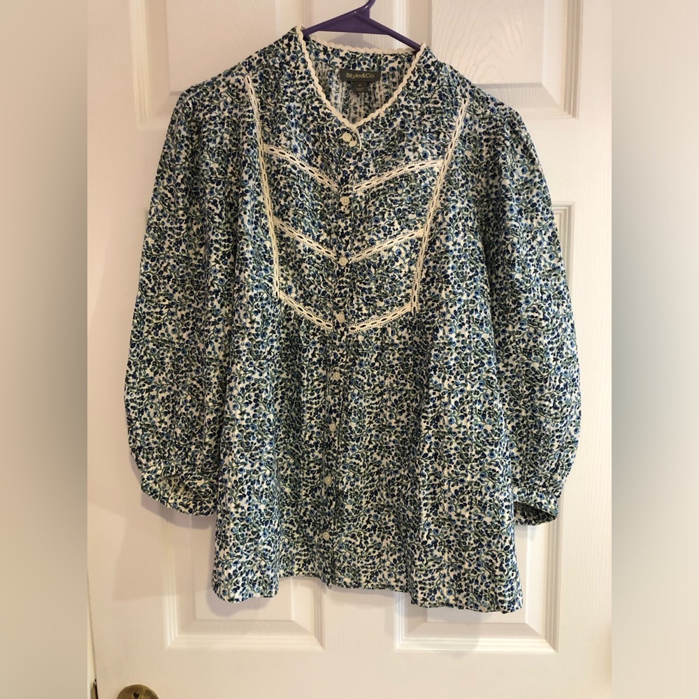 Style & Co. Women’s 100% Cotton Floral-Print, Lace-Trim Blouse